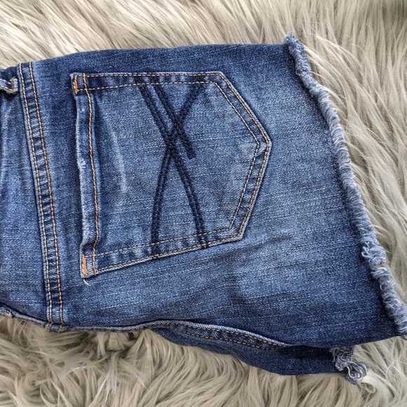 Aeropostale Shorty 0 - Picture 11 of 12